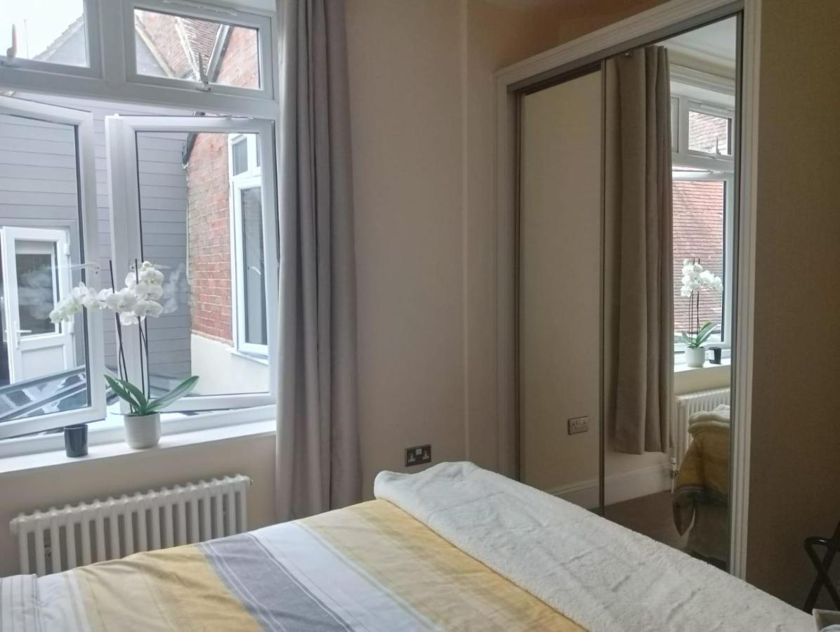 Catherine Street Apartments Σαλισμπέρι Εξωτερικό φωτογραφία